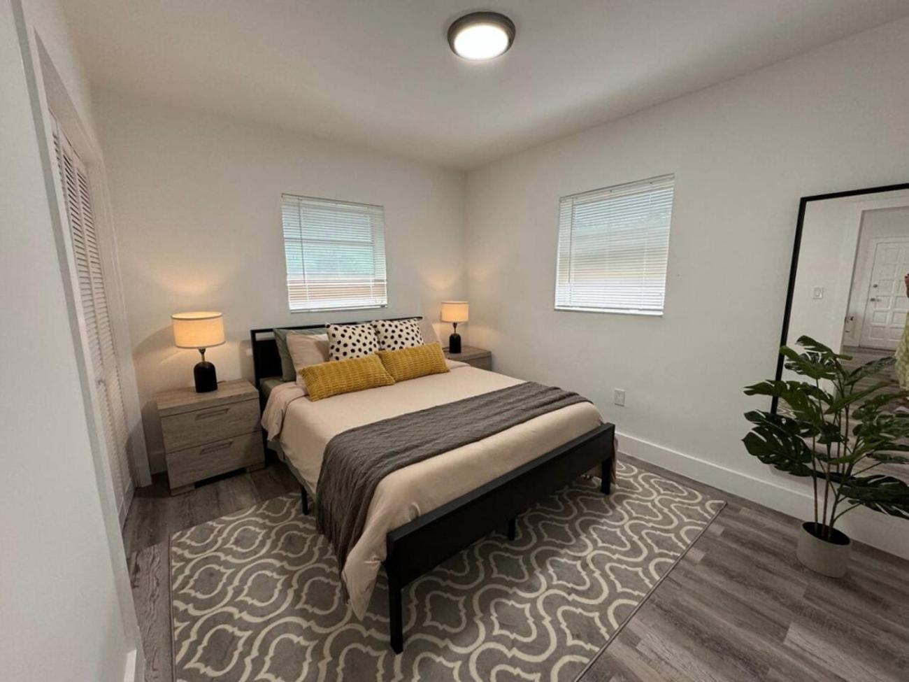Remodeled Little Havanna Apartments Great Location Miami Extérieur photo